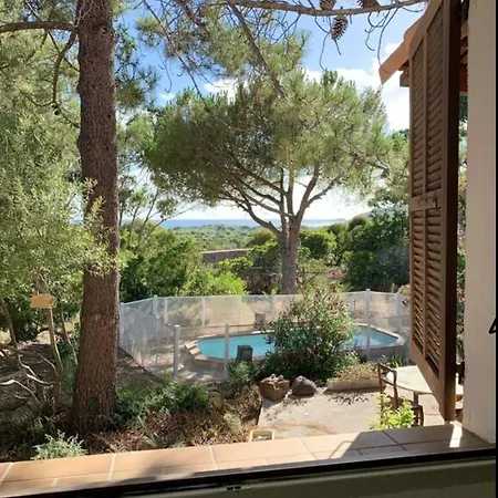 Villa De 3 Chambres A Calvi Avec Magnifique Vue Sur La Mer Piscine Privee Jardin Clos